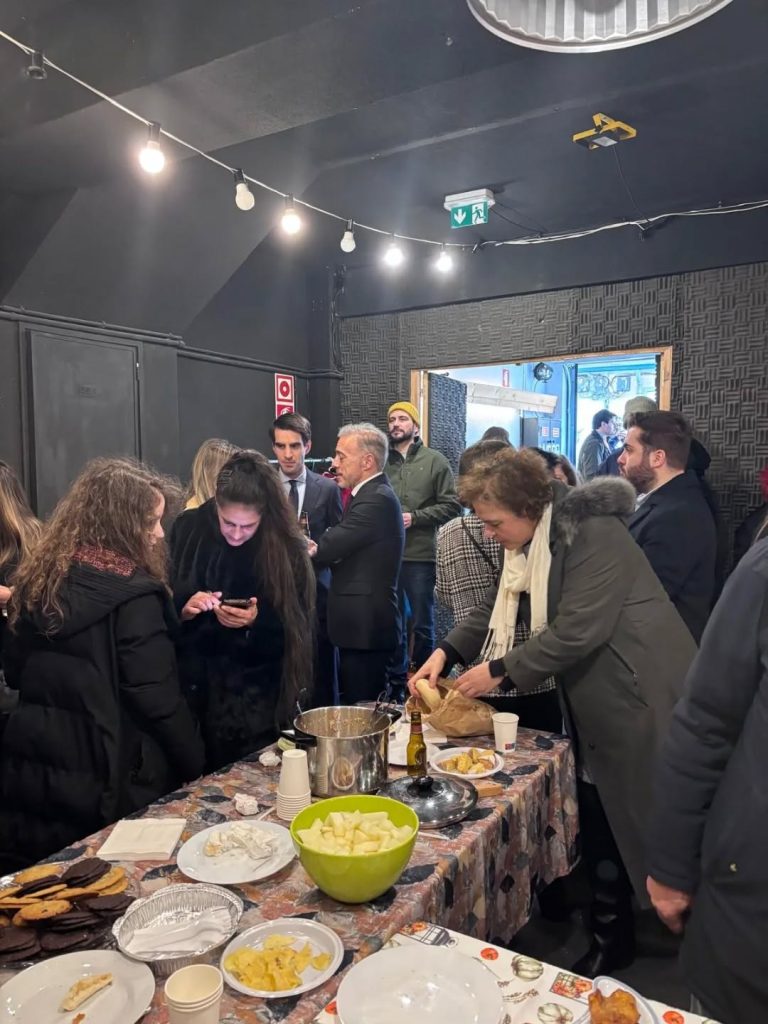 Presidente da Câmara conviveu com moradores da Travessa das Águas